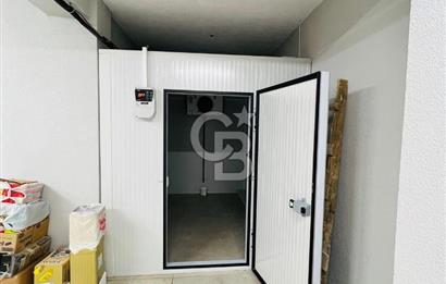 BAYRAMPAŞADA ACİL CADDEYE YAKIN İKİ KATLI SATILIK DÜKKAN