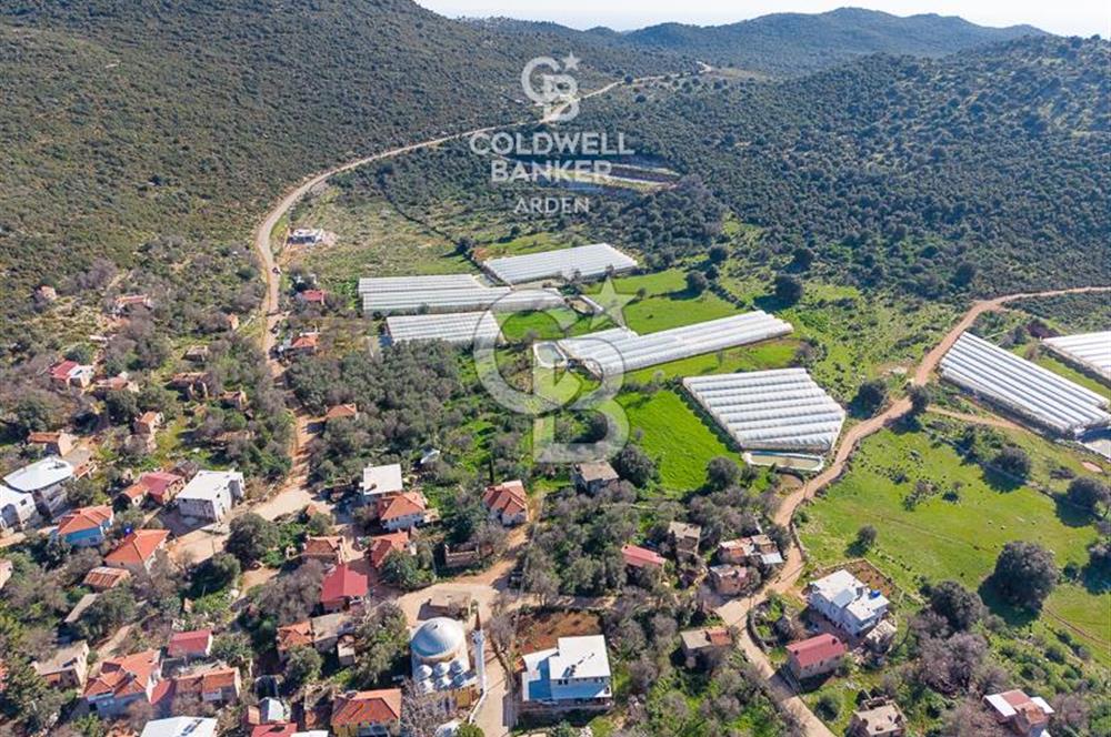 KAŞ TA CB ARDEN DEN 692m² MÜSTAKİL EV AHIR VE ARSASI 