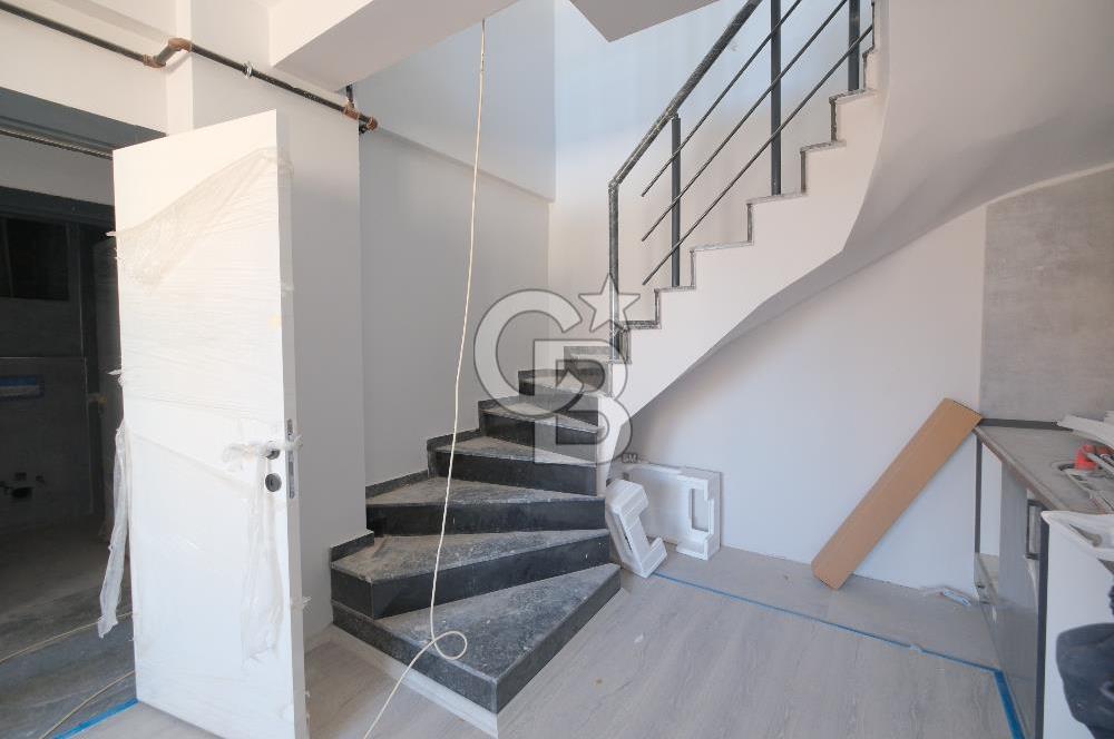 MENEMEN ÇANAKKALE YOLUNA 60 M MESAFEDE 4+1 SATILIK DUBLEKS DAİRE