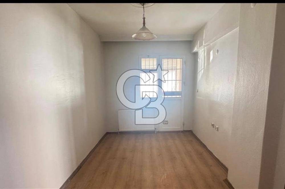 Karabağlar devrim mahallesinde 2+1 satılık