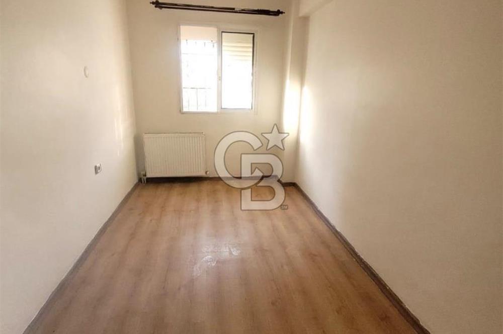 Karabağlar devrim mahallesinde 2+1 satılık