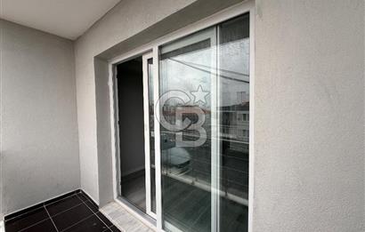 Bornova Merkez’e Yakın, Önü Açık ve Deniz Manzaralı Temiz Daire