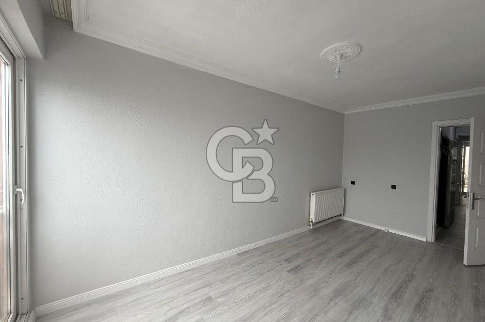 Bornova Merkez’e Yakın, Önü Açık ve Deniz Manzaralı Temiz Daire