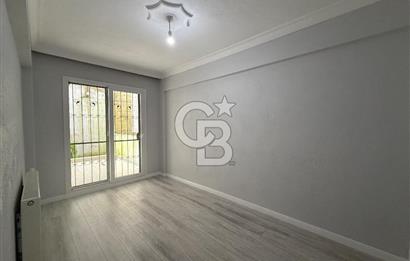 Bornova Merkez’e Yakın, Önü Açık ve Deniz Manzaralı Temiz Daire