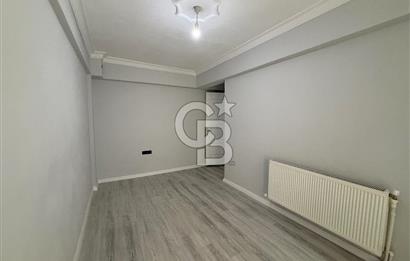 Bornova Merkez’e Yakın, Önü Açık ve Deniz Manzaralı Temiz Daire