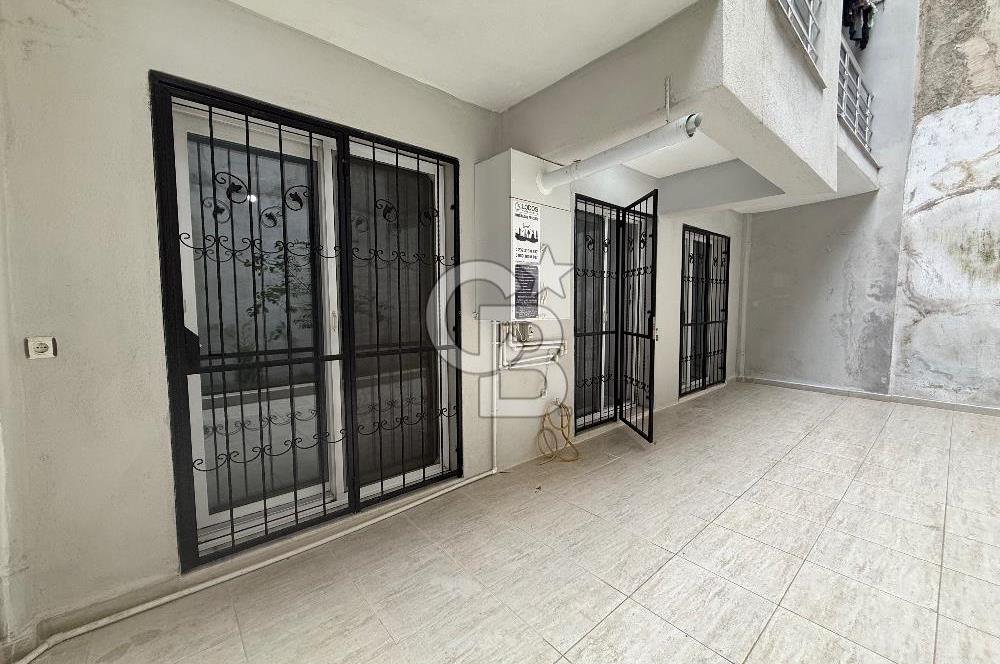 Bornova Merkez’e Yakın, Önü Açık ve Deniz Manzaralı Temiz Daire