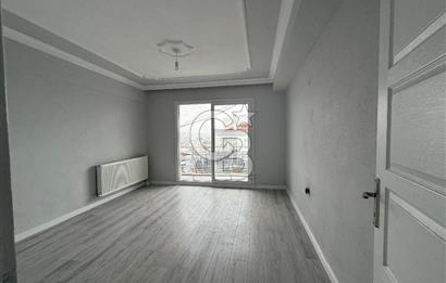 Bornova Merkez’e Yakın, Önü Açık ve Deniz Manzaralı Temiz Daire