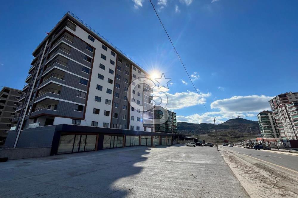 KURUMSAL MARKALARA UYGUN KARAPÜRÇEK YEŞİLKUŞAK'TA SATILIK DÜKKAN