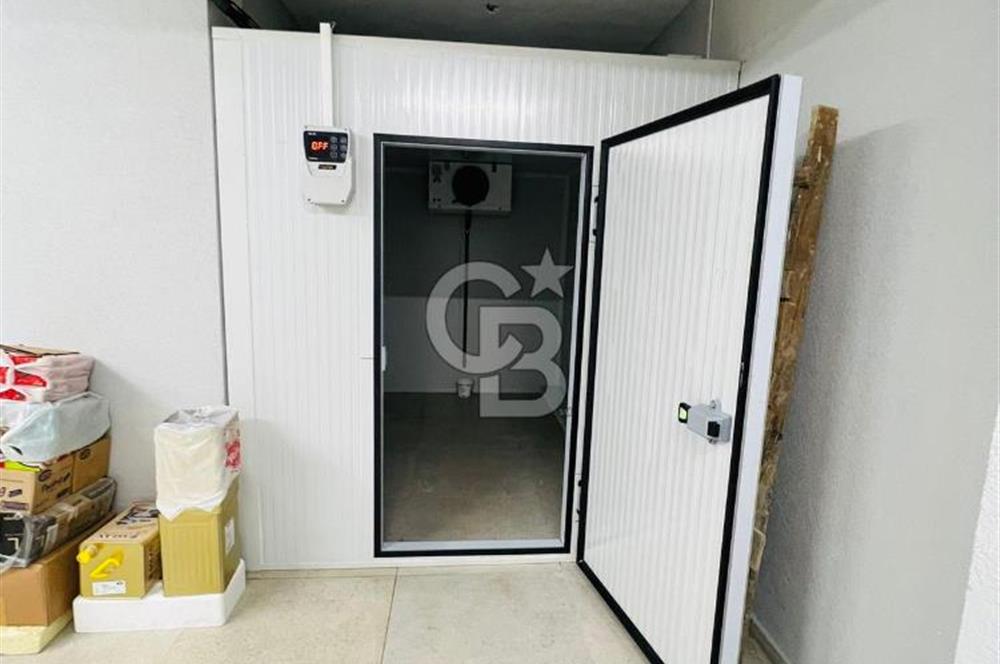 BAYRAMPAŞADA ACİL CADDEYE YAKIN İKİ KATLI SATILIK DÜKKAN