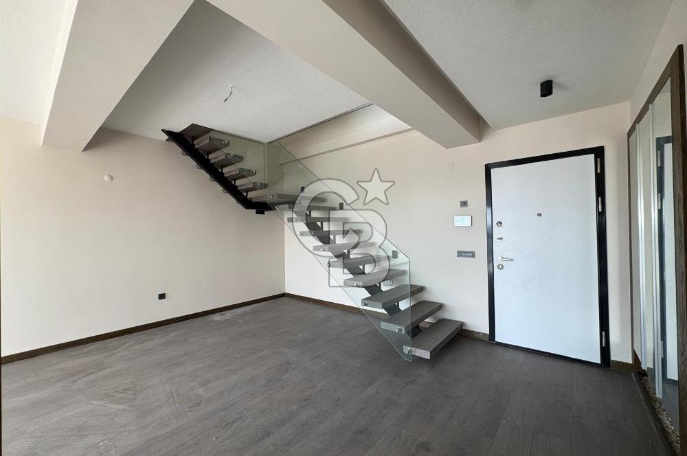 KARŞIYAKA GREEN SİTESİNDE 4+1 SIFIR DUBLEKS