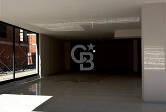 CUMHURİYET MAHALLESİNDE BULVAR ÜZERİNDE KİRALIK İŞ YERİ - 1 - 335571