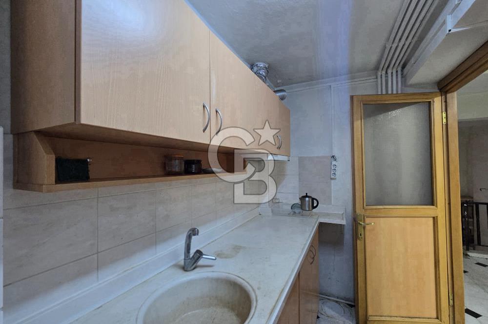 ÇANKAYA HANIMELİ SOK.TA DEVREN CEP TELEFONU AKSESUARI MAĞAZASI