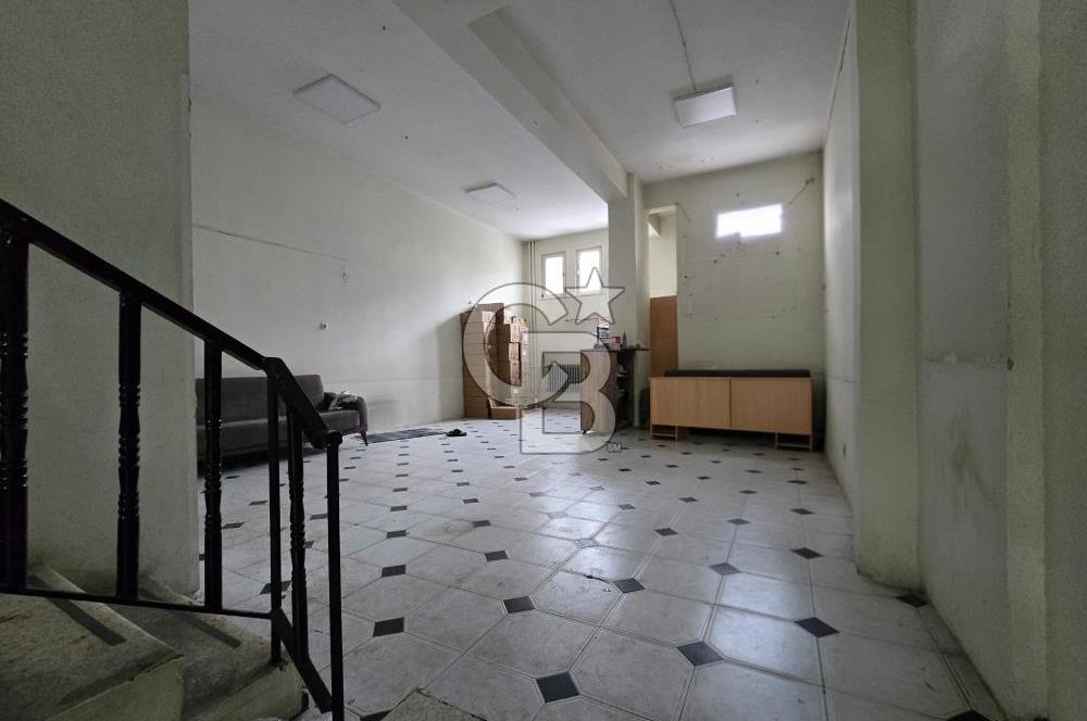 ÇANKAYA HANIMELİ SOK.TA DEVREN CEP TELEFONU AKSESUARI MAĞAZASI