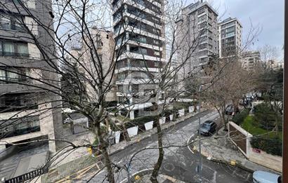 SUADİYE VAPUR YOLU' NDA SATILIK 3+1 | Prestijli Lokasyon |