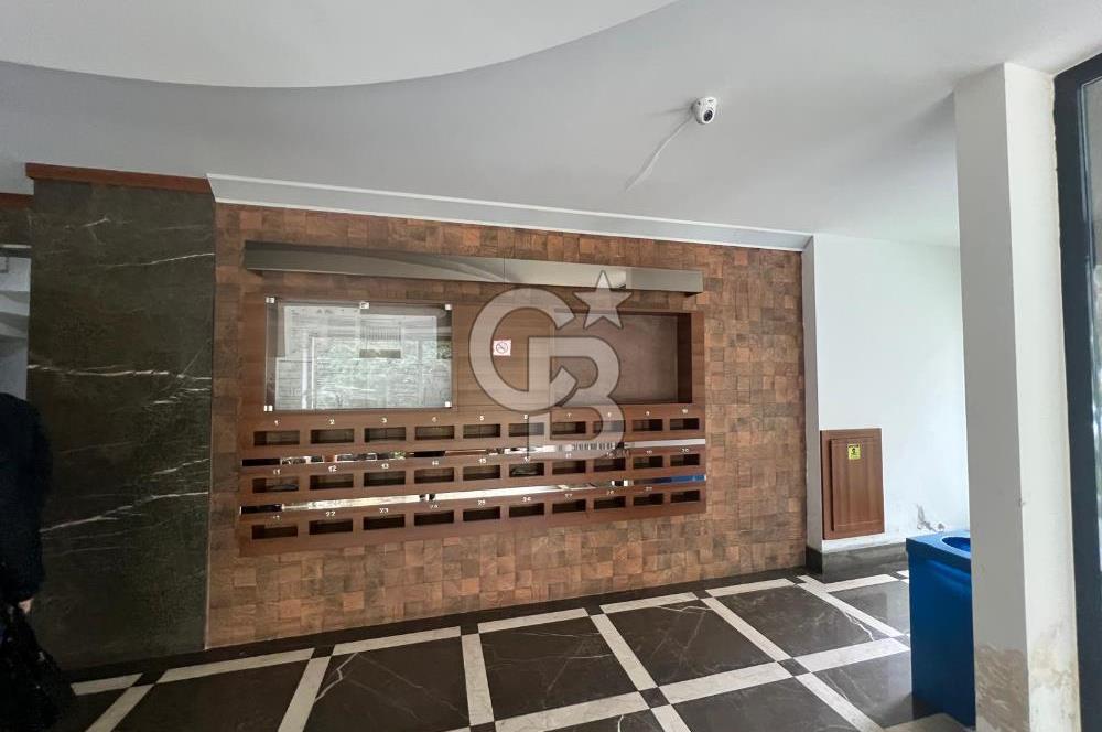 SUADİYE TÜCCAR KATİBİ SOKAK SATILIK 3 + 1 | Merkezi Konum |