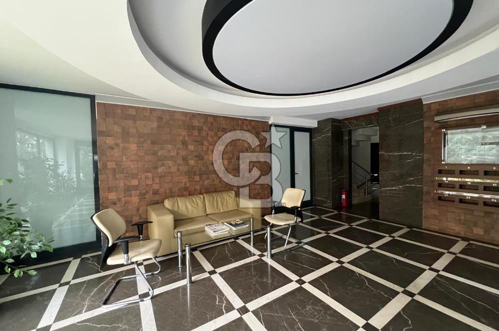 SUADİYE TÜCCAR KATİBİ SOKAK SATILIK 3 + 1 | Merkezi Konum |