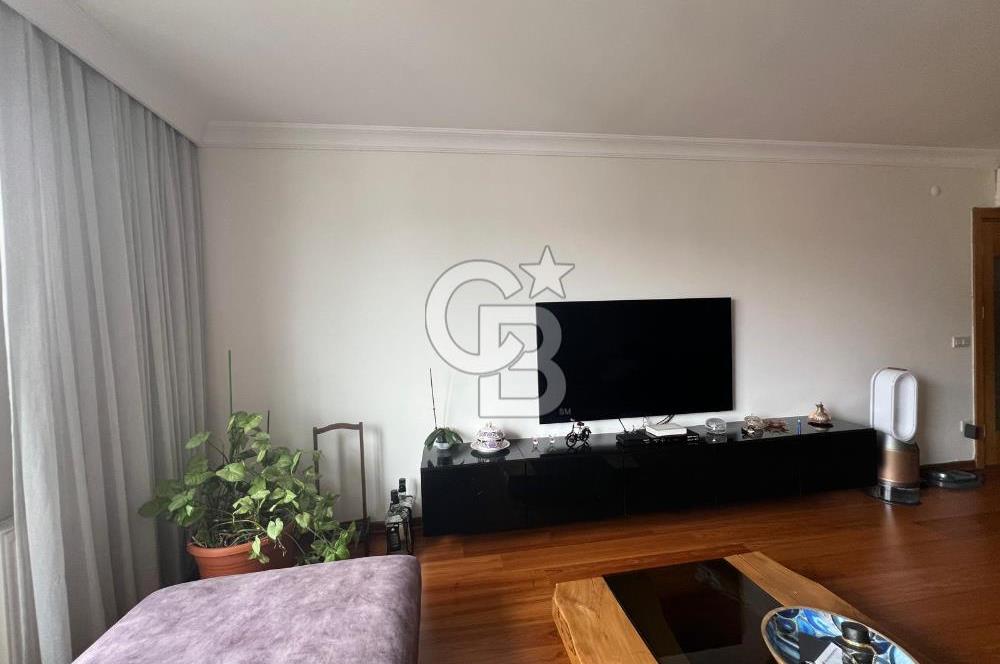 SUADİYE TÜCCAR KATİBİ SOKAK SATILIK 3 + 1 | Merkezi Konum |