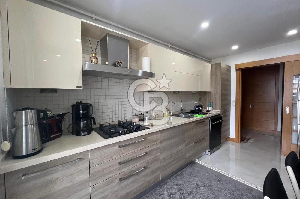 SUADİYE TÜCCAR KATİBİ SOKAK SATILIK 3 + 1 | Merkezi Konum |