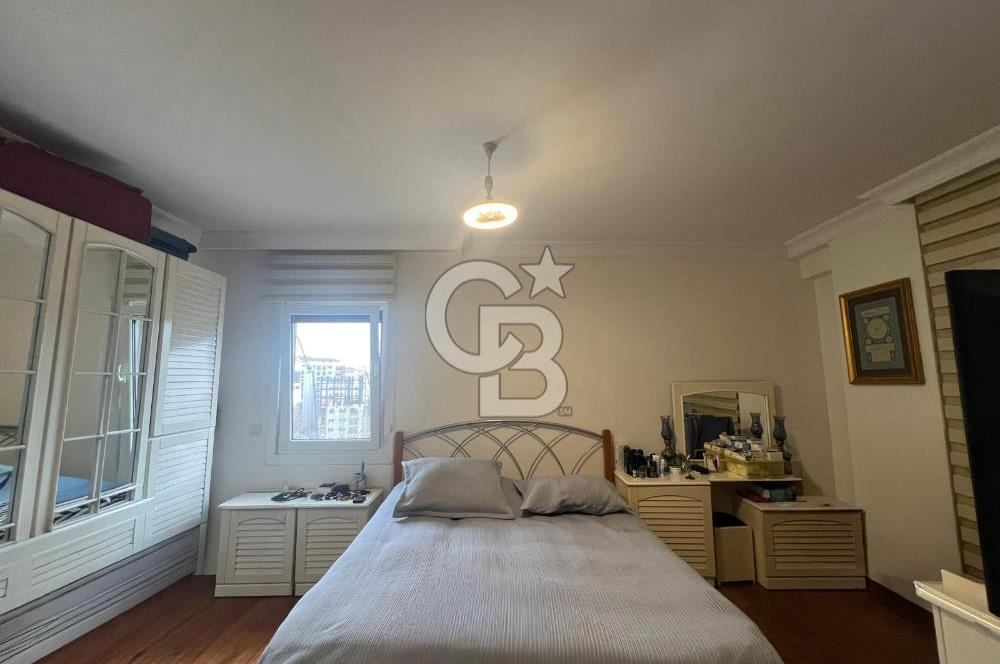 SUADİYE TÜCCAR KATİBİ SOKAK SATILIK 3 + 1 | Merkezi Konum |