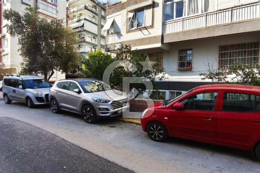 DOKUMA ULUS'TA RASİH KAPLAN CAD.ÜZERİ 3+1 KATTA ASANSÖRLÜFavorilerime EkleYazdırFacebook ile paylaş X ile paylaş E-posta ile gönder