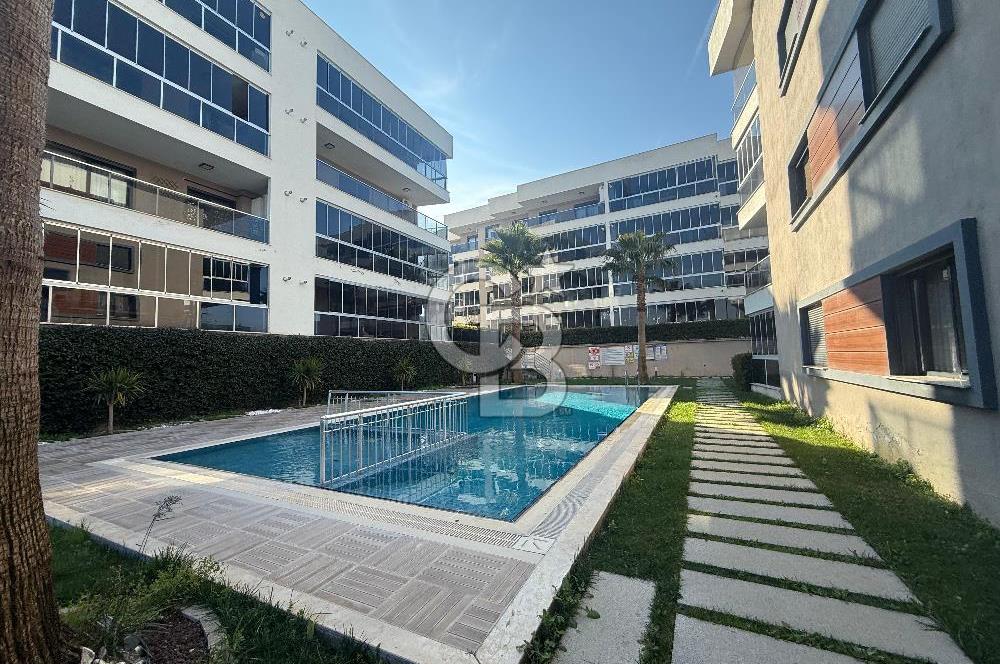 MENDERES MİA GARDEN SİTESİNDE HAVUZLU, BAHÇELİ 2+1 ÖZEL DAİRE