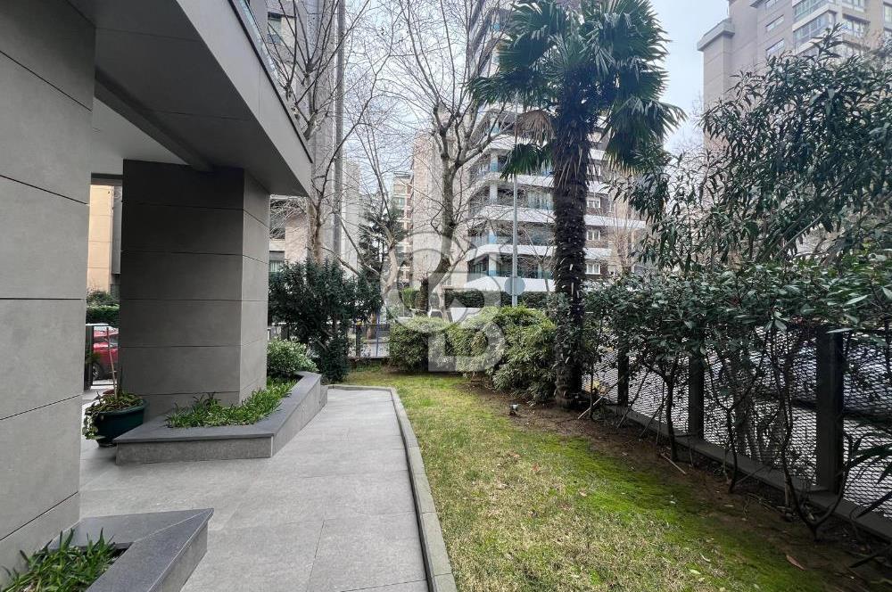 SUADİYE VAPUR YOLU' NDA SATILIK 3+1 | Prestijli Lokasyon |