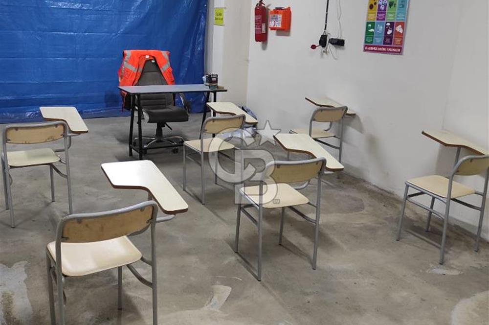 YALOVA ALTINOVA ANAYOLA CEPHE TABELA DEĞERİ YÜKSEK OFİS DÜKKAN !