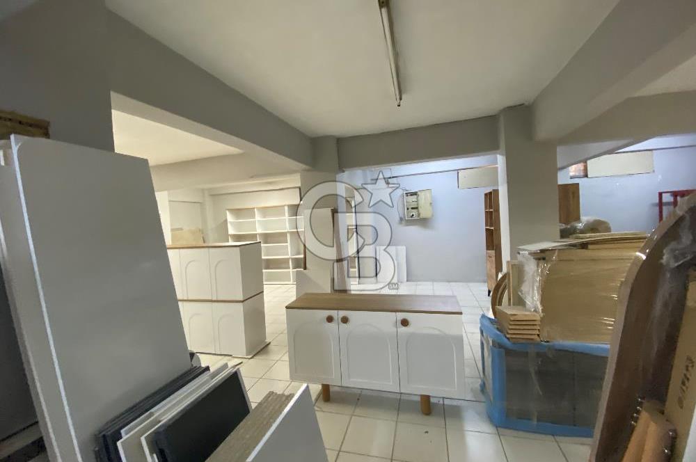 Mustafa Çağlayan'dan Küçükçekmece Gültepe'de Satılık İş Yeri