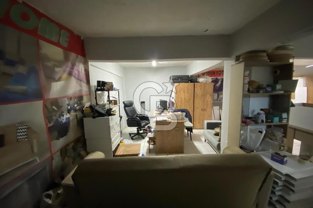 Mustafa Çağlayan'dan Küçükçekmece Gültepe'de Satılık İş Yeri