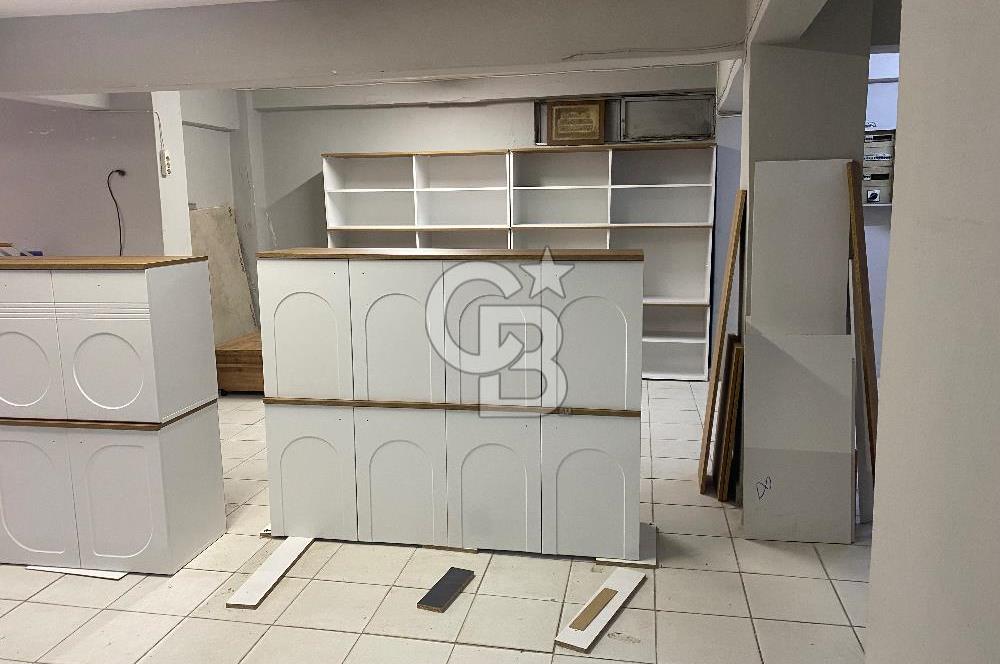 Mustafa Çağlayan'dan Küçükçekmece Gültepe'de Satılık İş Yeri