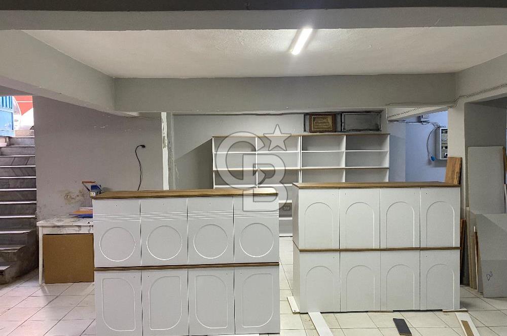 Mustafa Çağlayan'dan Küçükçekmece Gültepe'de Satılık İş Yeri