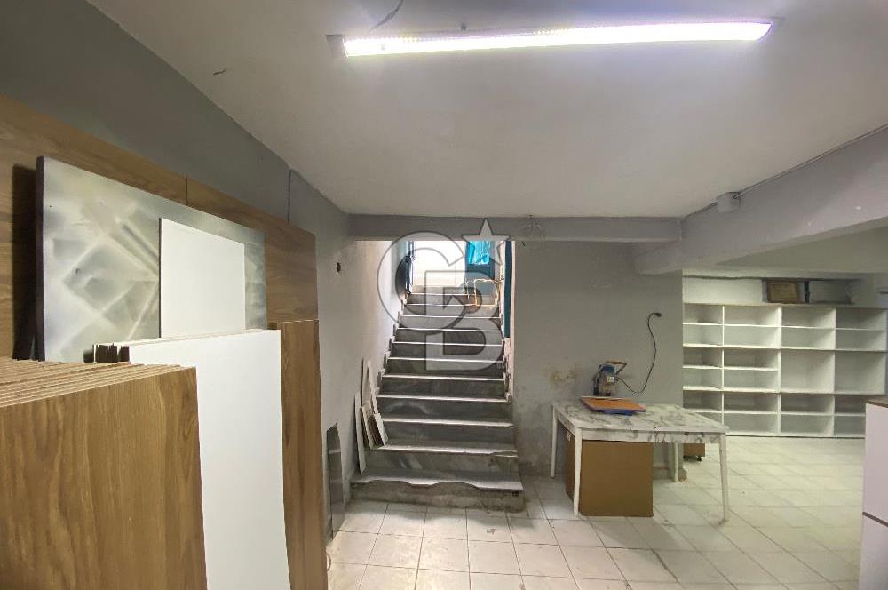 Mustafa Çağlayan'dan Küçükçekmece Gültepe'de Satılık İş Yeri