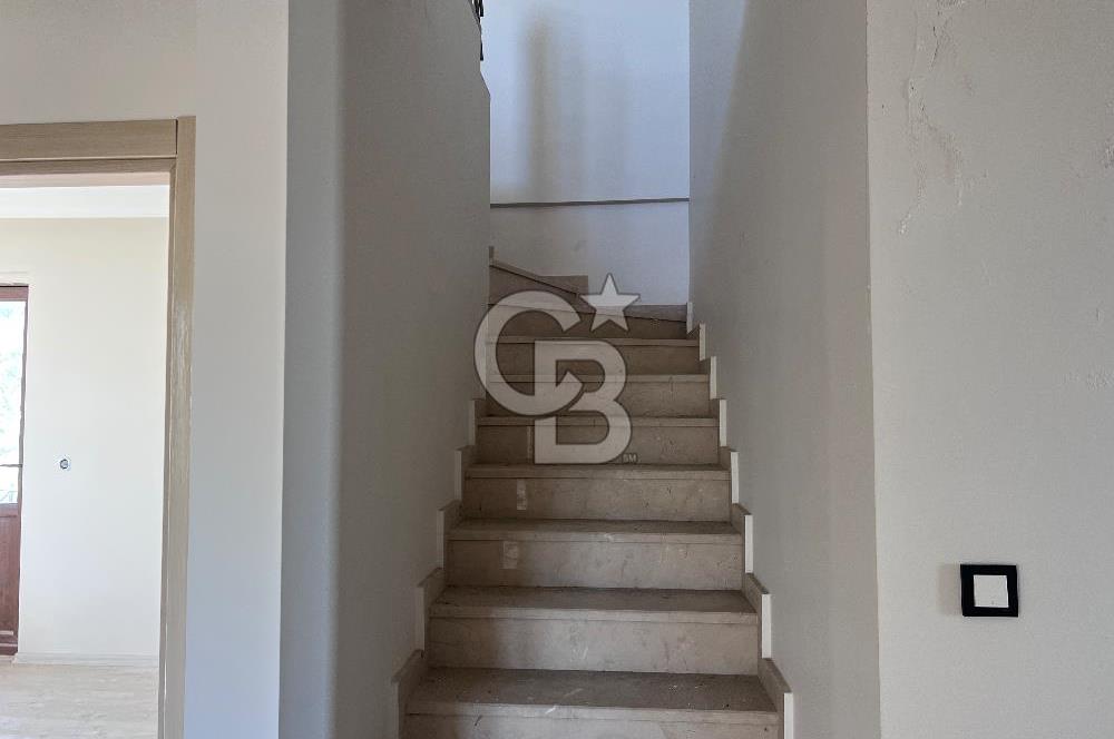 Karamürsel 4 Temmuz Mahallesi Satılık 4+1 Dubleks Daire