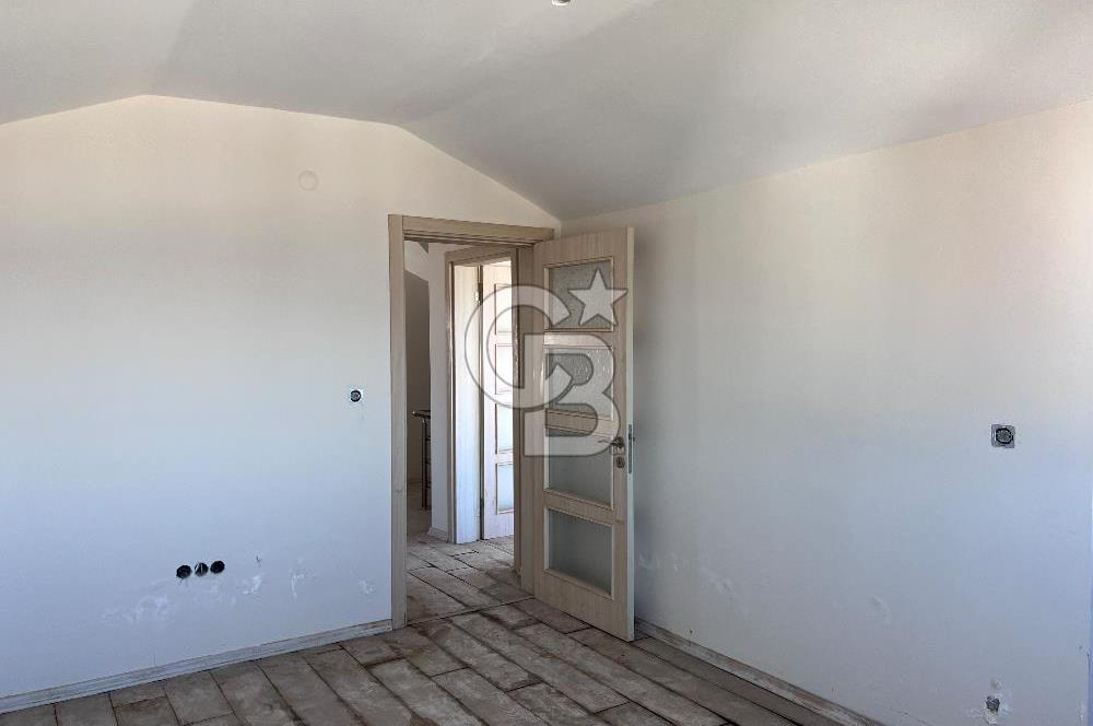 Karamürsel 4 Temmuz Mahallesi Satılık 4+1 Dubleks Daire