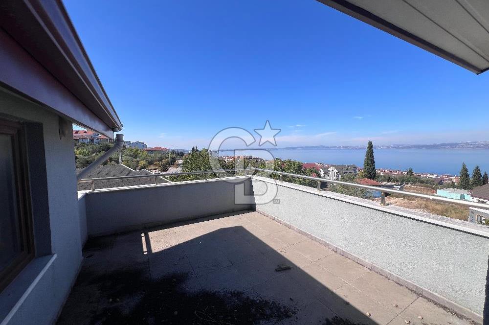 Karamürsel 4 Temmuz Mahallesi Satılık 4+1 Dubleks Daire