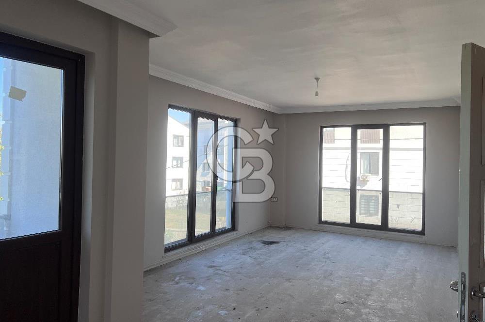 Karamürsel 4 Temmuz Mahallesi Satılık 2+1 Ara kat Dair