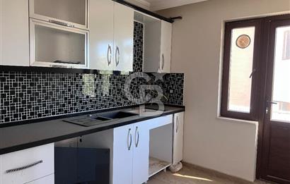 Karamürsel 4 Temmuz Mahallesi Satılık 2+1 Ara kat Dair