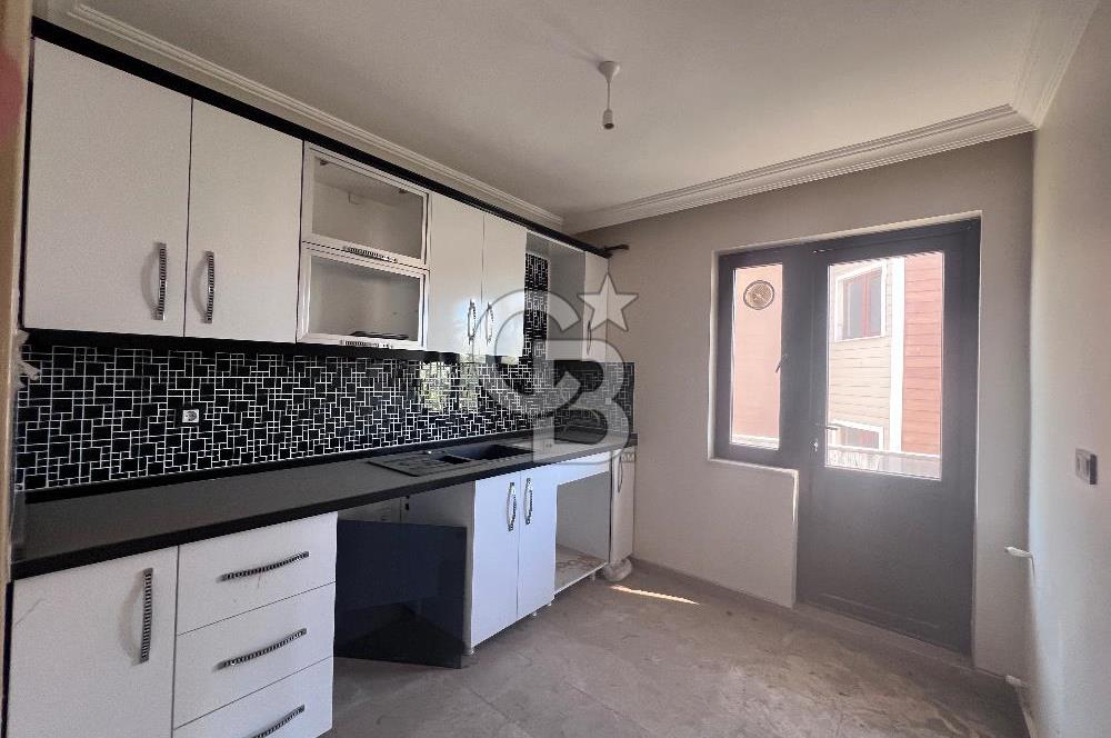 Karamürsel 4 Temmuz Mahallesi Satılık 2+1 Ara kat Dair