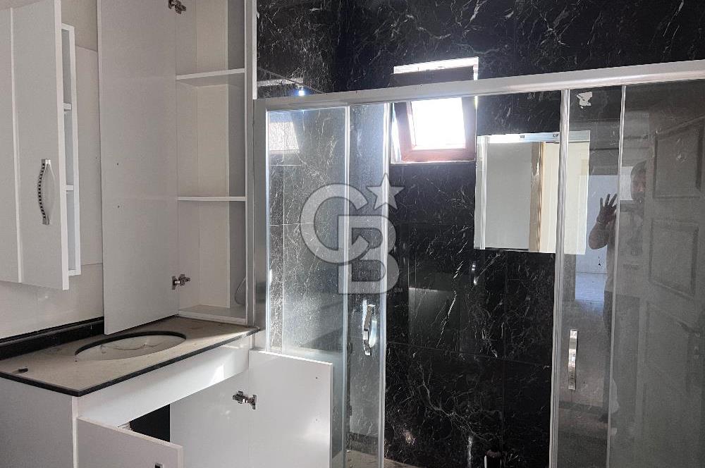 Karamürsel 4 Temmuz Mahallesi Satılık 2+1 Ara kat Dair