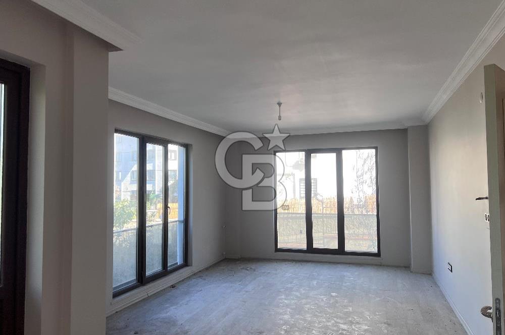 Karamürsel 4 Temmuz Mahallesi Satılık 5+1 Bahçe Dubleksi Daire