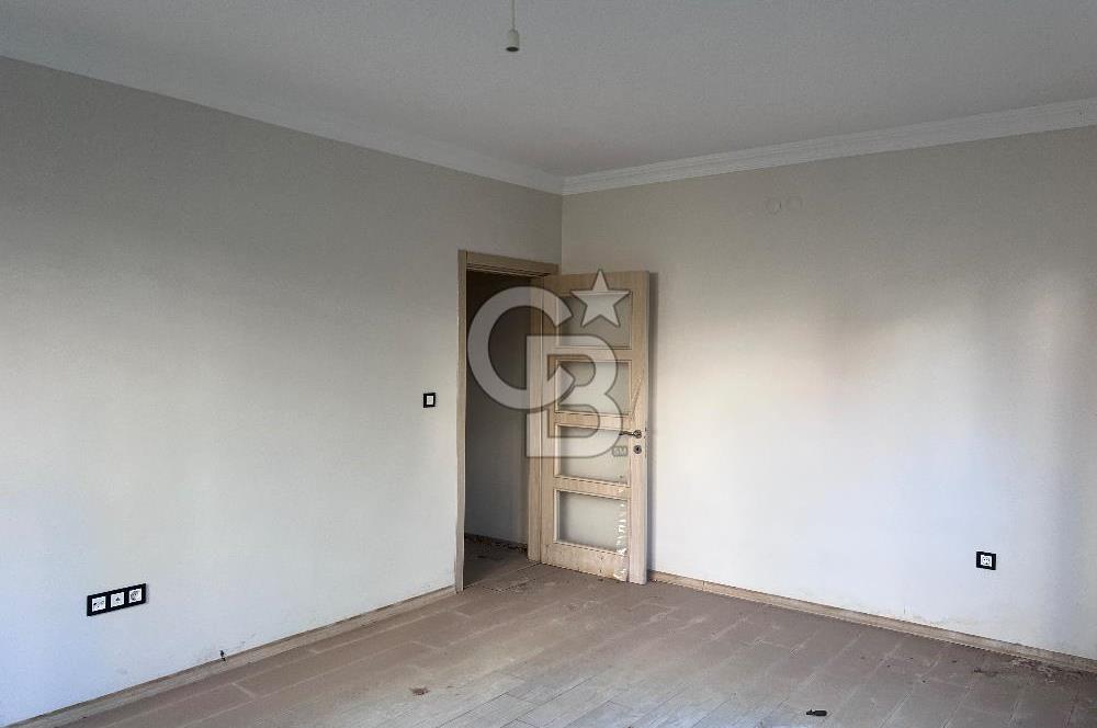 Karamürsel 4 Temmuz Mahallesi Satılık 5+1 Bahçe Dubleksi Daire