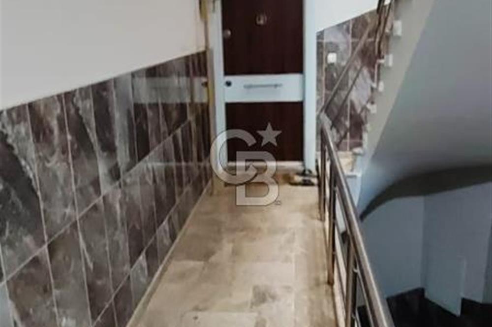 KARŞIYAKA'DA 4+1 DUBLEKS KİRALIK DAİRE - MERKEZİ KONUMDA