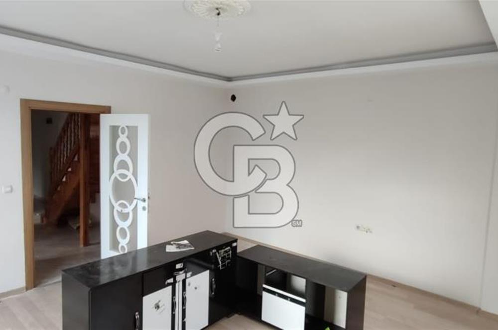 KARŞIYAKA'DA 4+1 DUBLEKS KİRALIK DAİRE - MERKEZİ KONUMDA