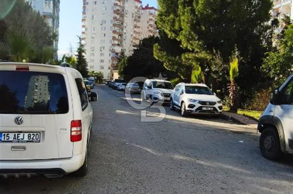 MENZİL SİTESİNDE KİRALIK 3+1 DOĞALGAZLI FULL EŞYALI GÜNEY CEPHE