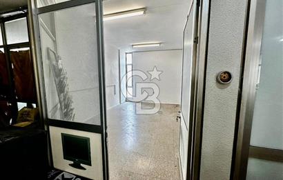 GIDA ÇARŞISI'NIN TAM MERKEZİNDE SATILIK OFİS FIRSATI