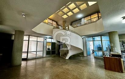 GIDA ÇARŞISI'NIN TAM MERKEZİNDE SATILIK OFİS FIRSATI