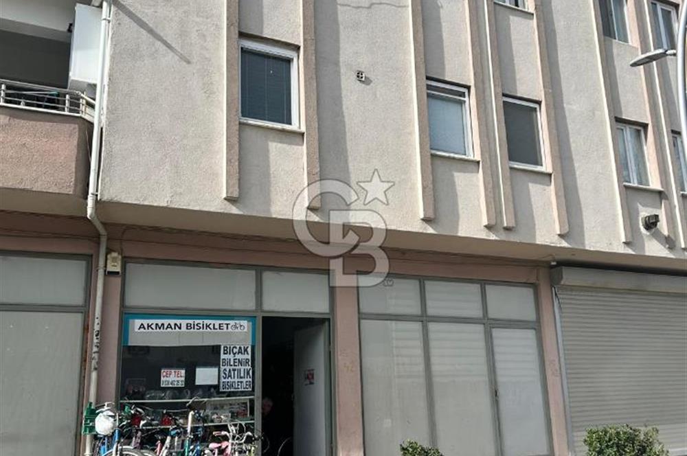 SAPANCA Çayiçi Mevkiinde SATILIK DÜKKAN