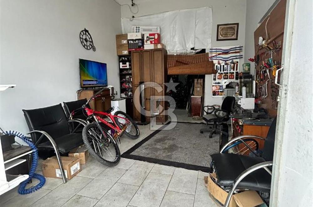 SAPANCA Çayiçi Mevkiinde SATILIK DÜKKAN