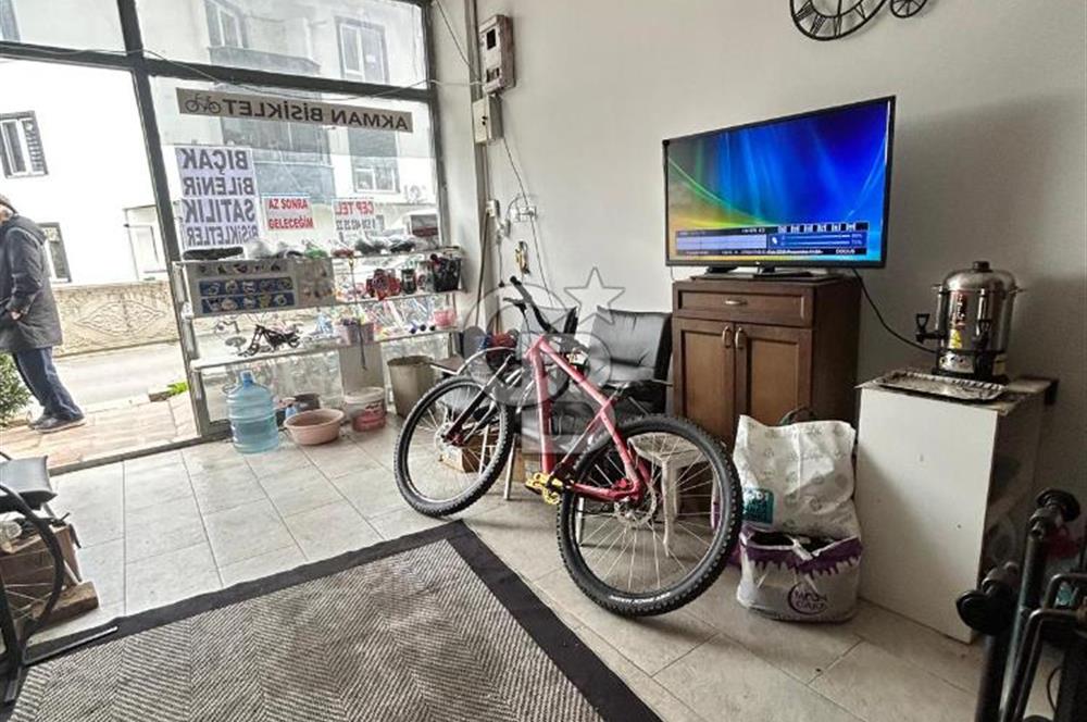 SAPANCA Çayiçi Mevkiinde SATILIK DÜKKAN