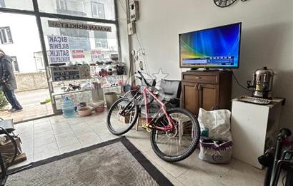 SAPANCA Çayiçi Mevkiinde SATILIK DÜKKAN